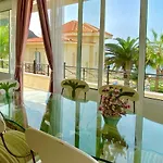 Sol Cristianos, Ocean View