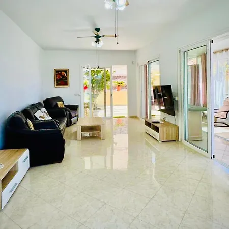 Villa Sol Cristianos Arona (Tenerife)