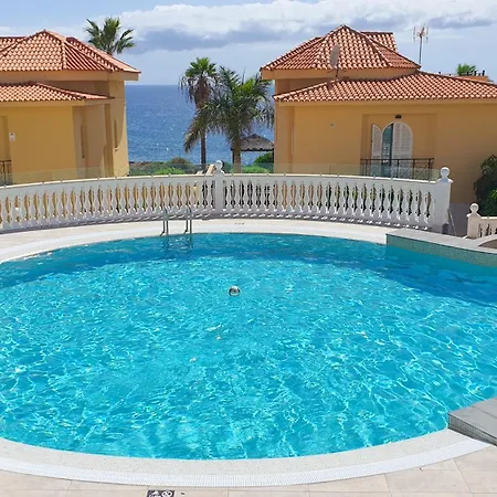 Villa Grand Blue Horizon In Cristianos, Ocean-facing, Private Garden And Parking, 5 Br Los Cristianos (Tenerife)