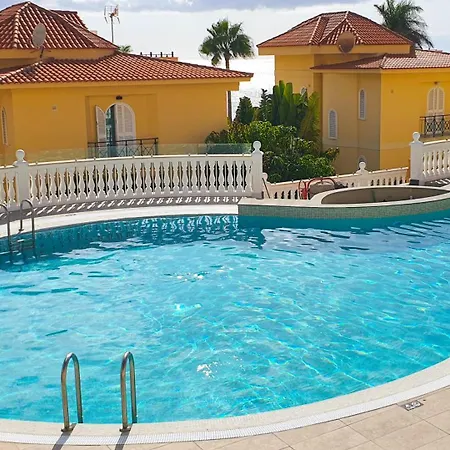 Grand Blue Horizon In Cristianos, Ocean-facing, Private Garden And Parking, 5 Br