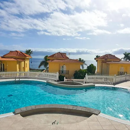 Grand Blue Horizon In Cristianos, Ocean-facing, Private Garden And Parking, 5 Br Villa